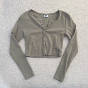 Aritzia Sunday best cropped cotton cardigan in khaki xs